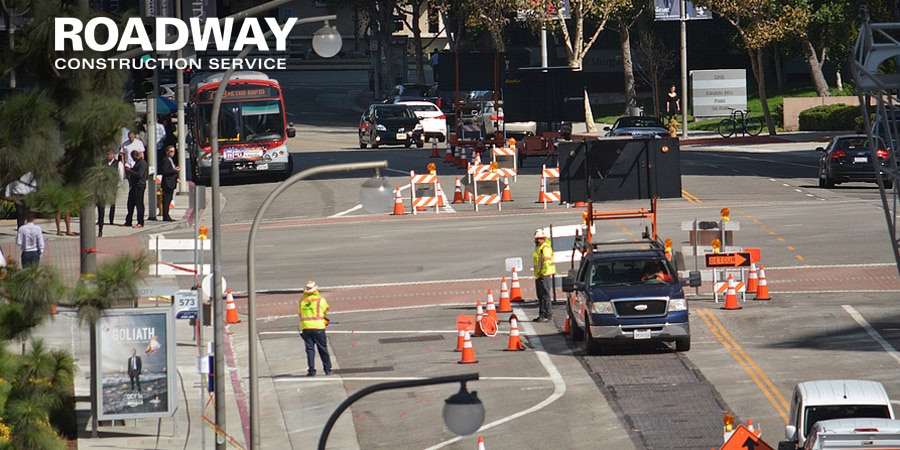 roadway construction traffic control flagger